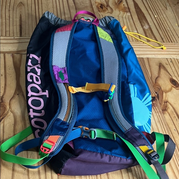 Cotopaxi Luzon Del Dia 18L Backpack - Picture 5 of 9